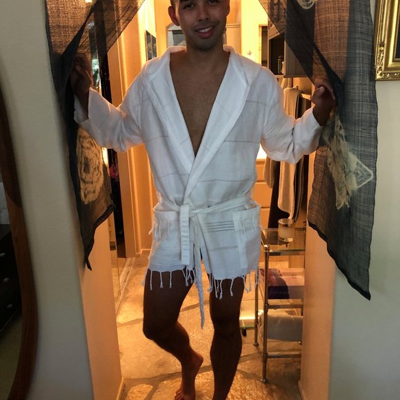 Brandon Robe - Picture 7 of 9